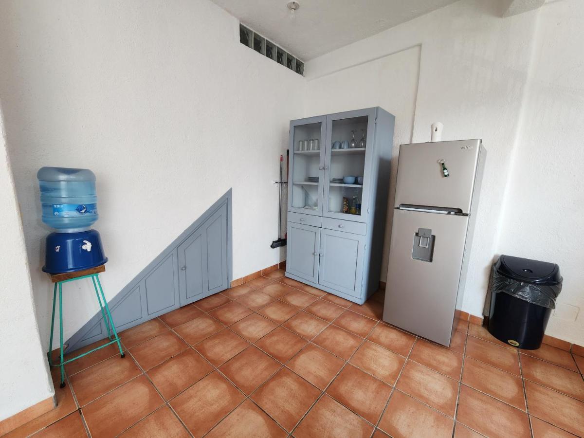 1 Bedroom Apt With Ac , Tv , Wi-Fi Near Dt And Beach Zihuatanejo Exterior photo